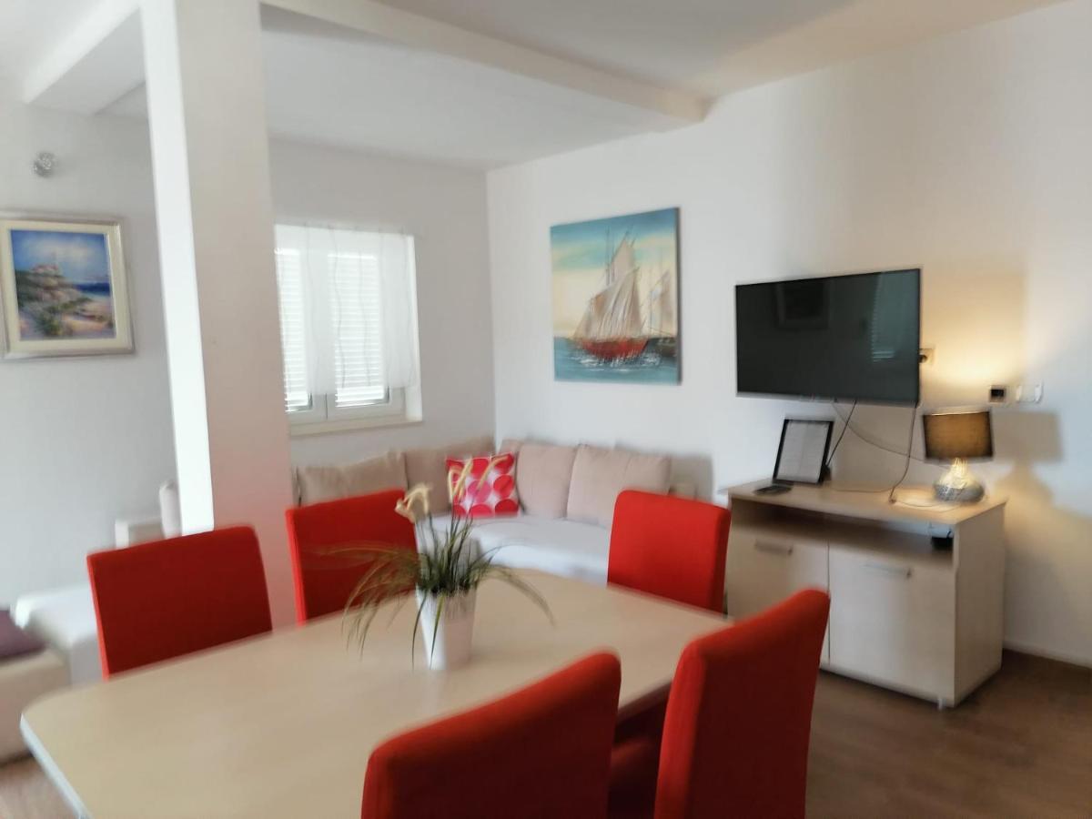 Apartments Villa Sibenik Primošten Εξωτερικό φωτογραφία