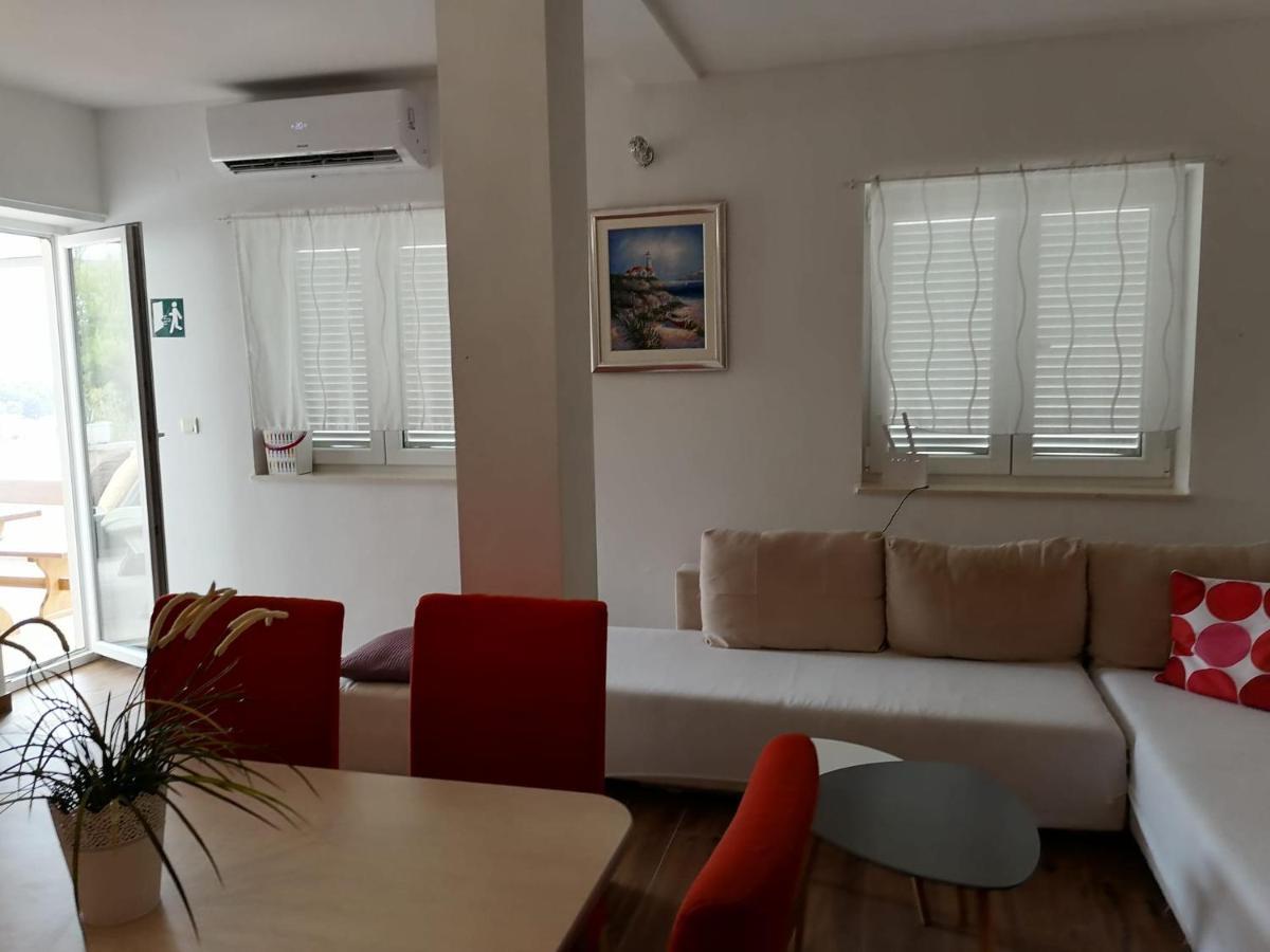 Apartments Villa Sibenik Primošten Εξωτερικό φωτογραφία